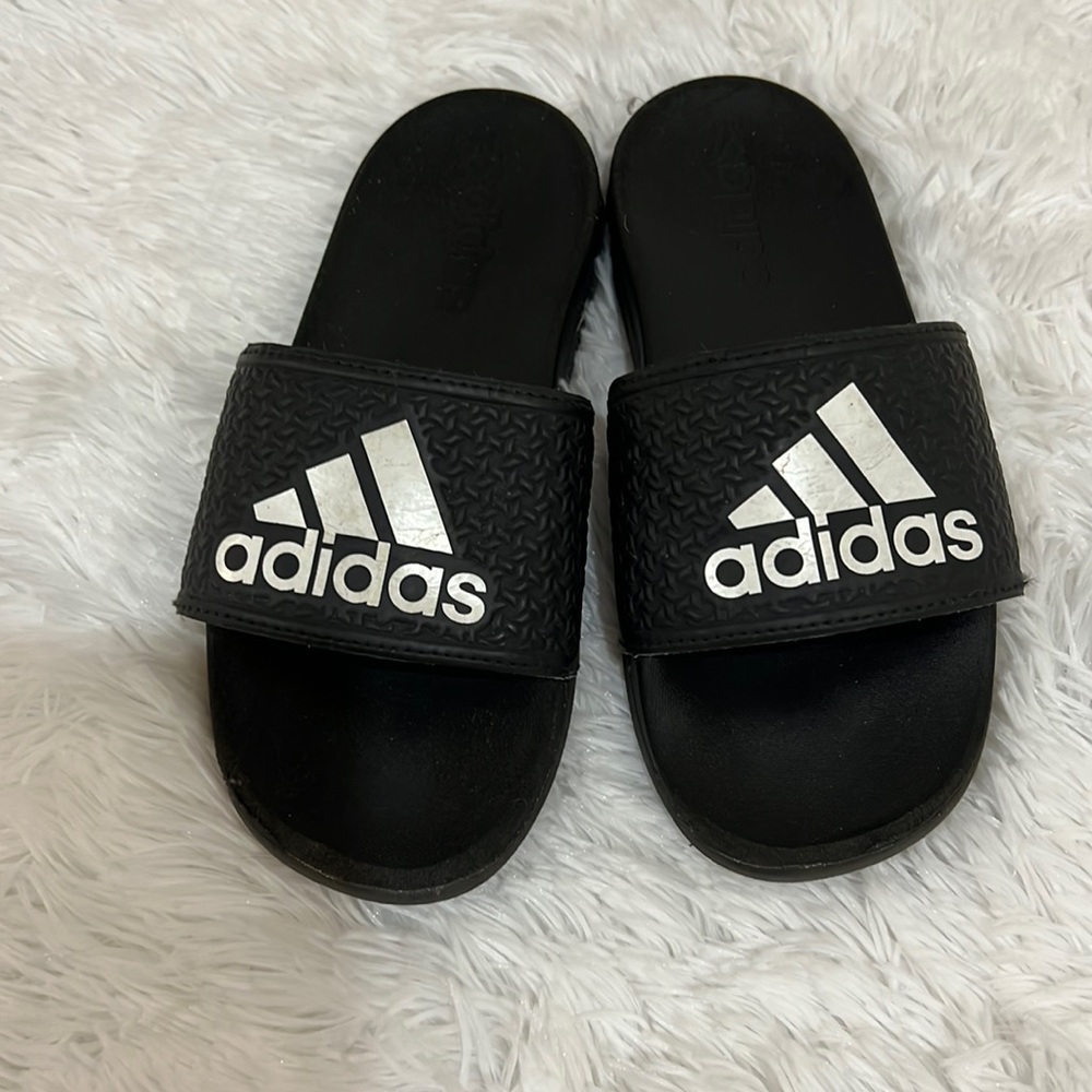 Adidas boys slides